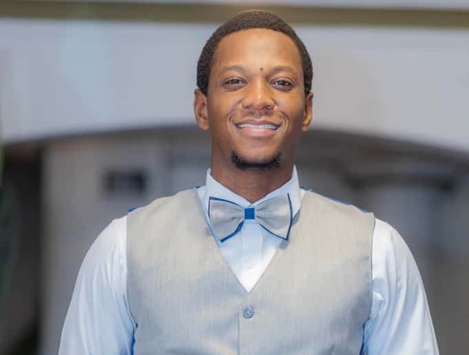 Portrait — Hervé Juderns Delice